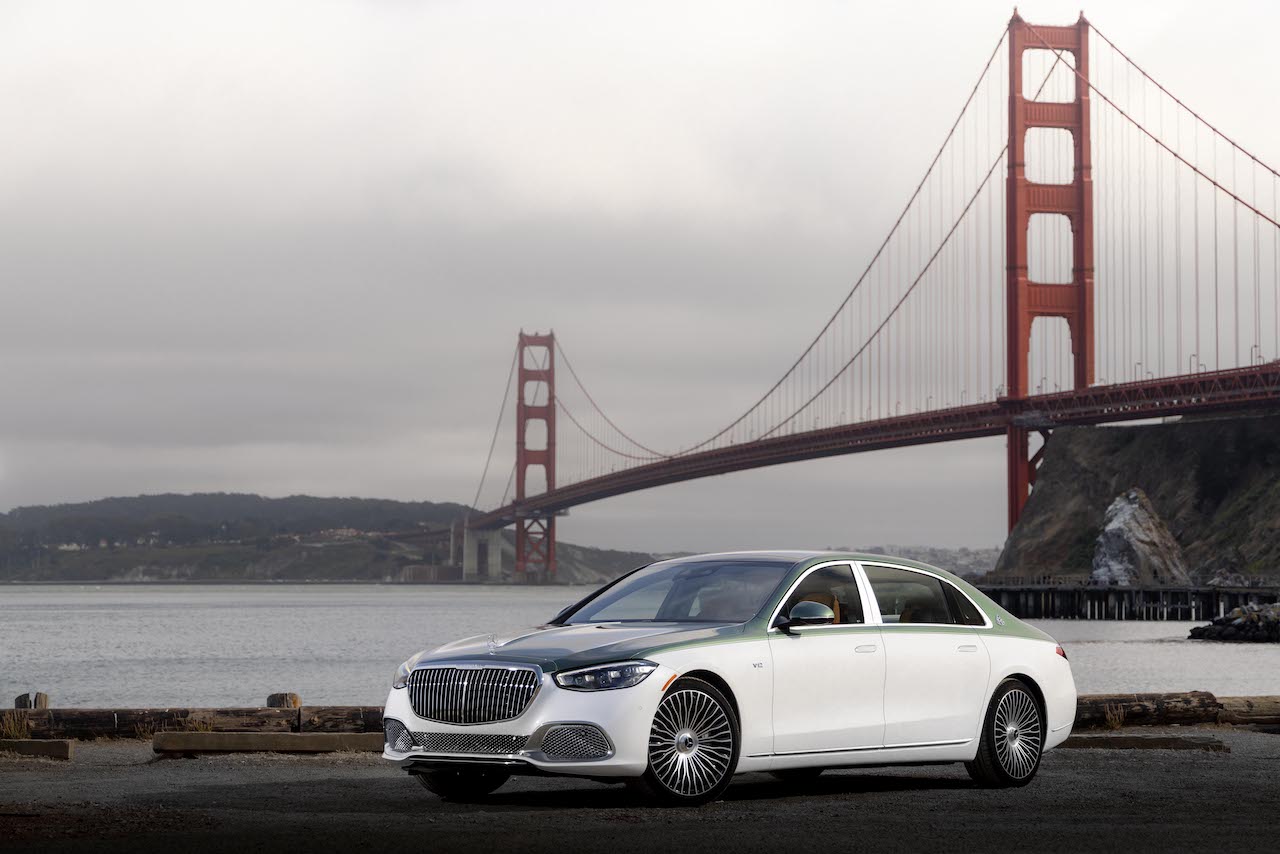 2025_MercedesMaybach_S680_EmeraldIsle_03